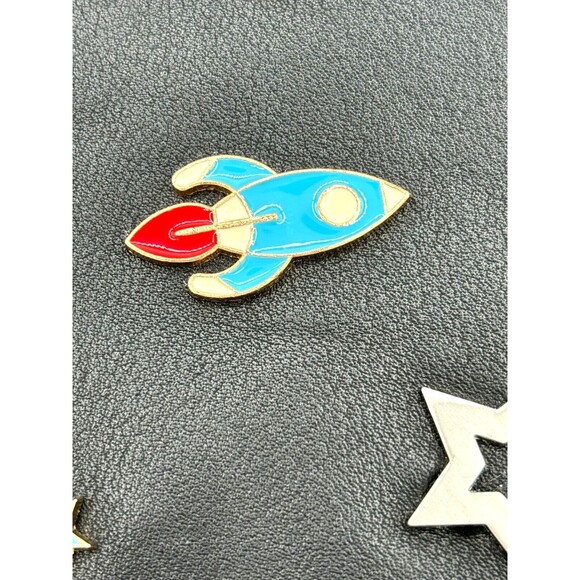 Stradivarius Wristlet‎ Accessory Zipper Bag Sewn Enamel Pins Blk Silver Hardware - Picture 11 of 16